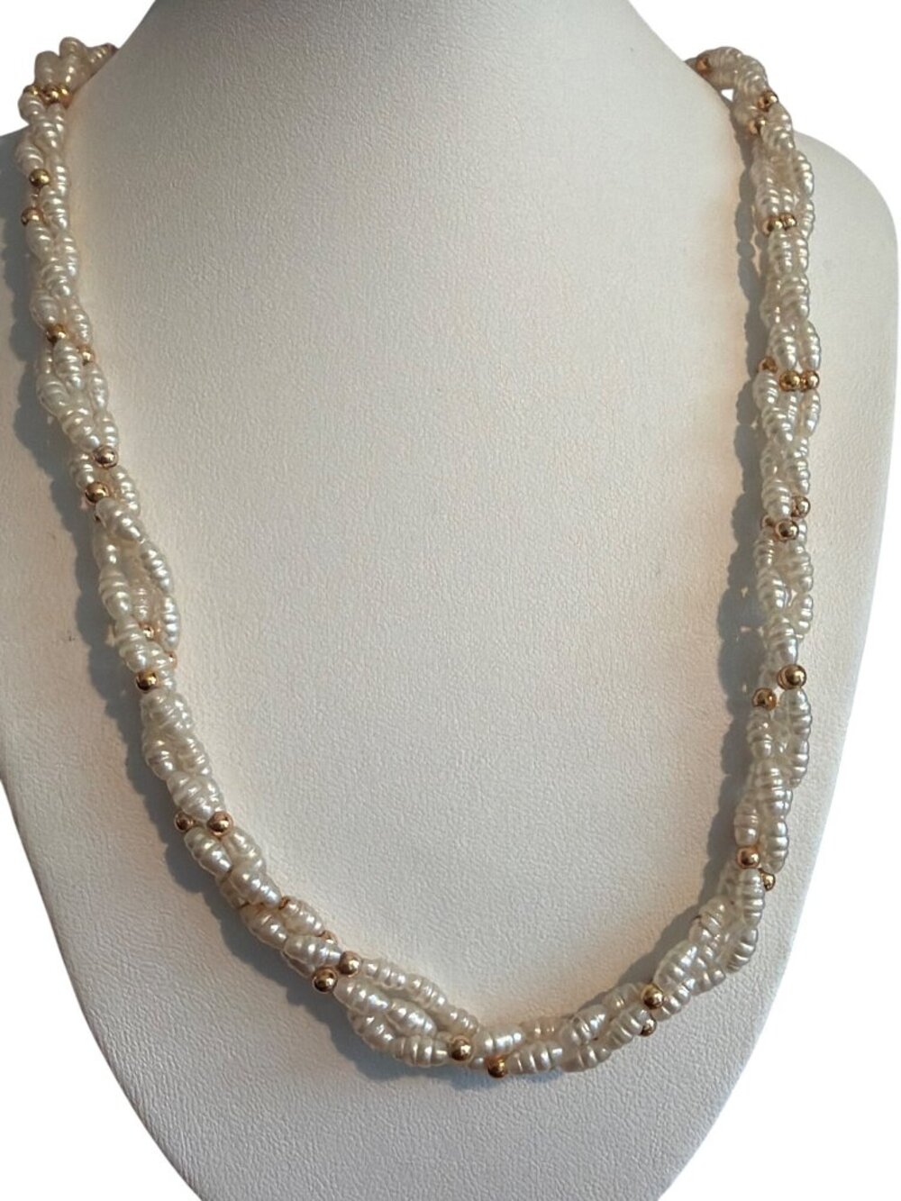 Vintage Rice Pearl Gold Tone Beaded Necklace Twisted 3 Strand Screw Barrel 24"